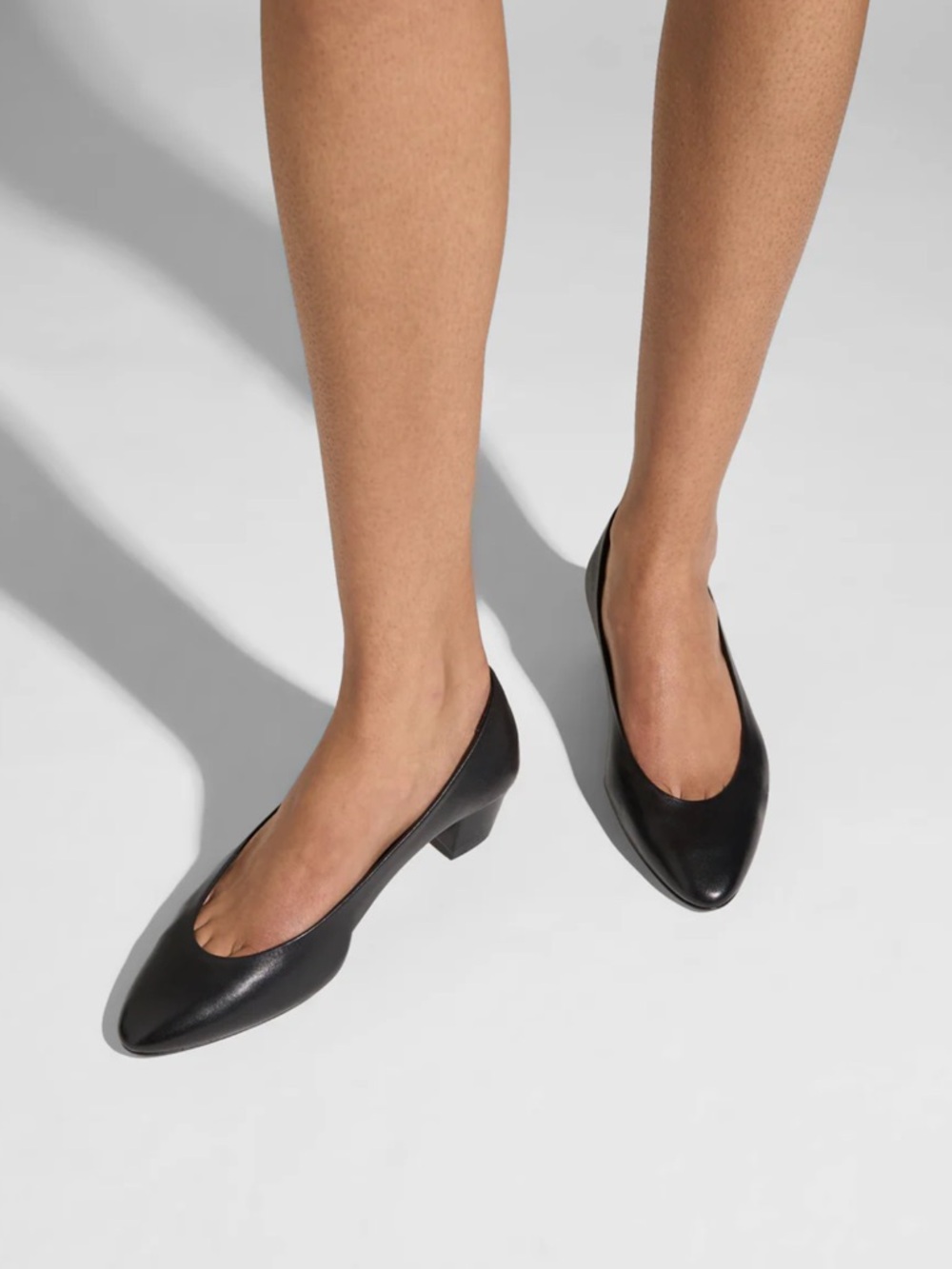 NEW Aeyde Helia Black Leather Low Cut Heels 39.5